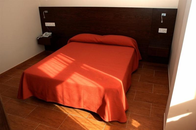 Hostal Los Coronales Madrid Bilik gambar